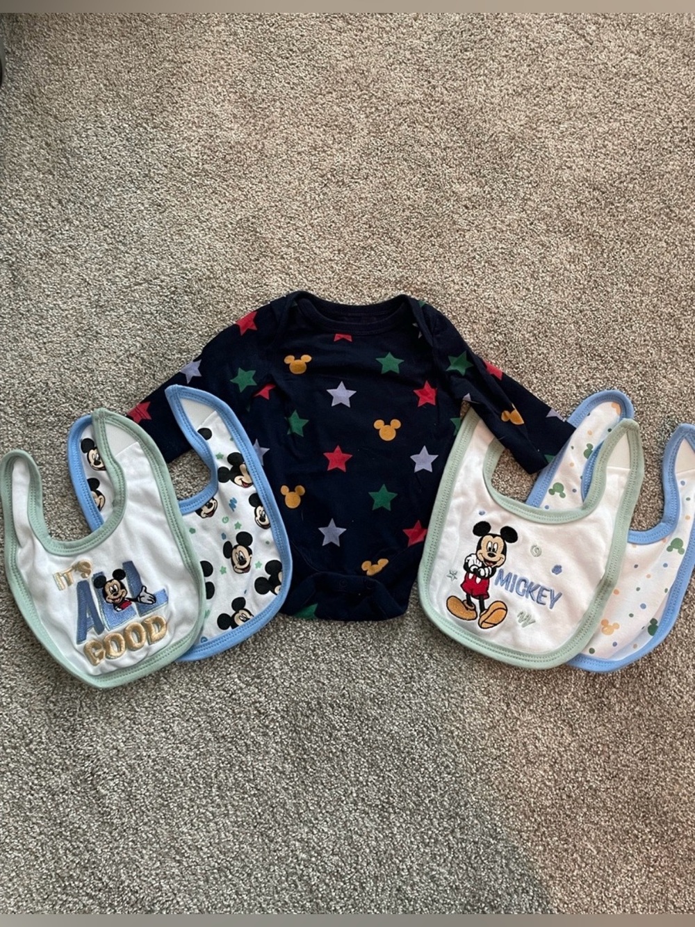 Disney Bundle - Picture 2 of 2